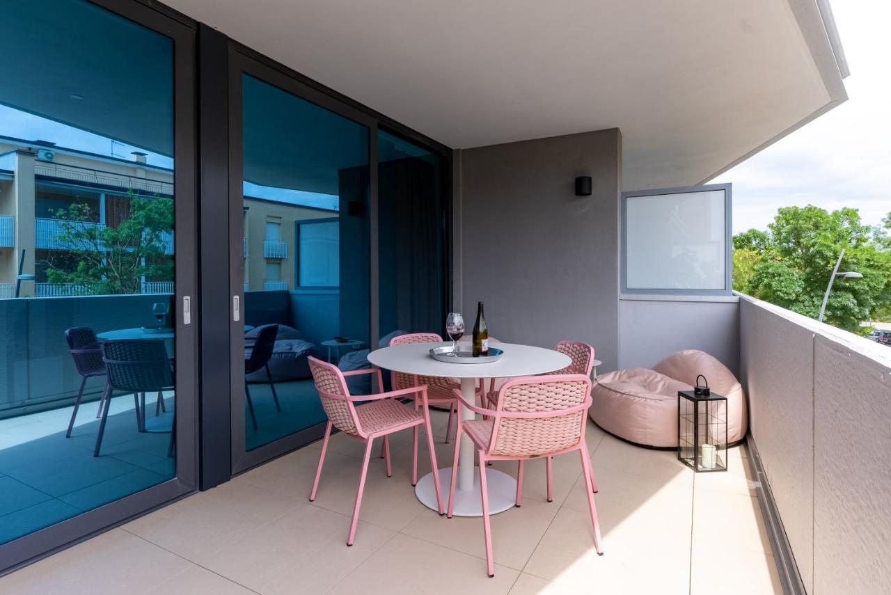 Aparthotel Zefiro Com Design, Large Terrace, Bike, Near Beach And Thermal Grado Extérieur photo